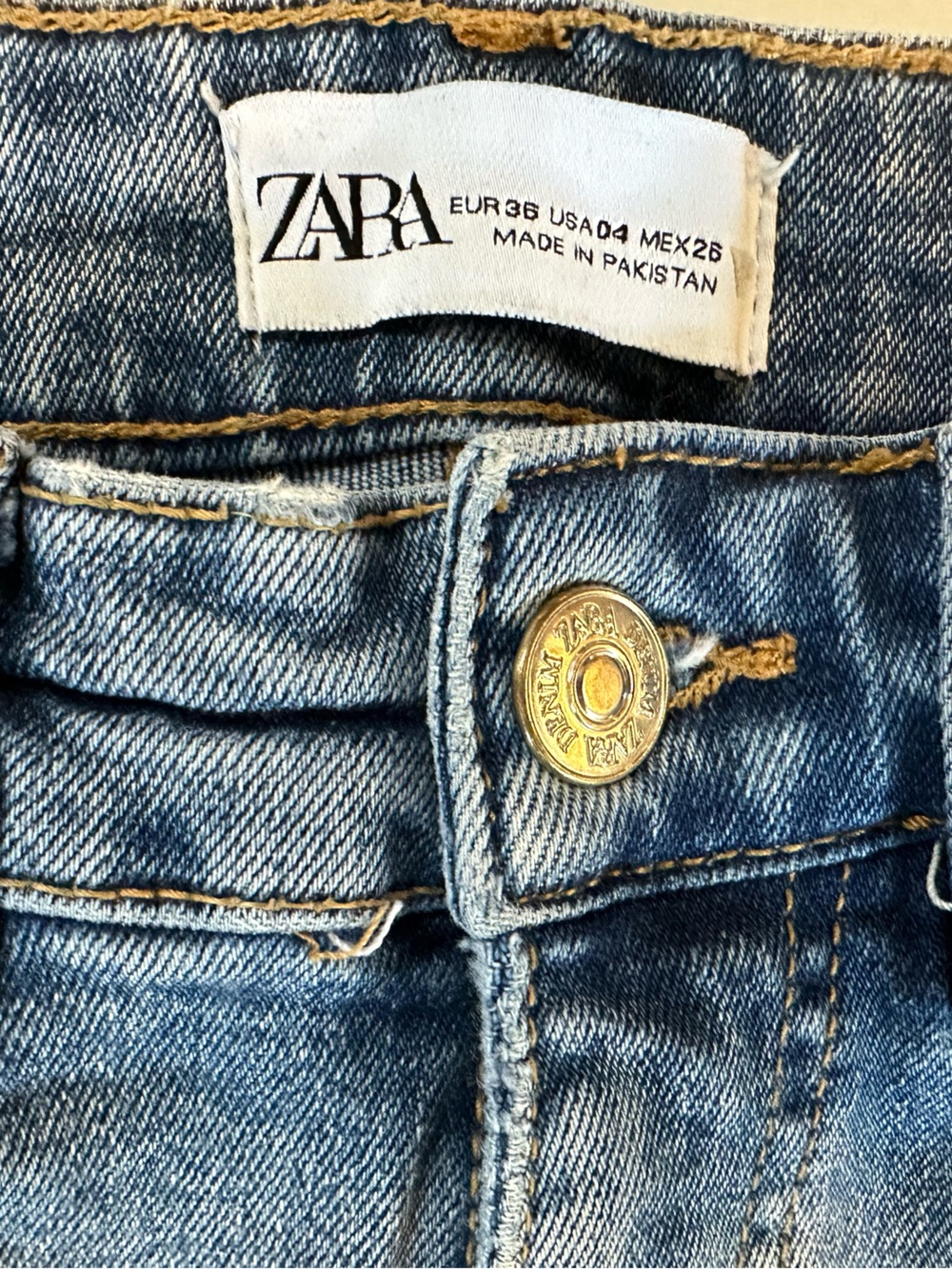 ZARA Jeans